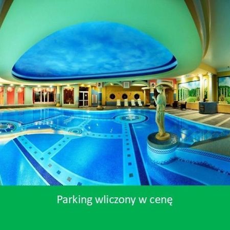 Papuga Park Hotel Wellness Marrakesz & Spa ビエルスコ・ビアバ エクステリア 写真