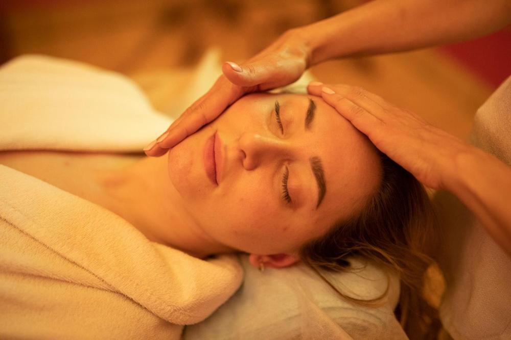 Papuga Park Hotel Wellness Marrakesz & Spa ビエルスコ・ビアバ エクステリア 写真