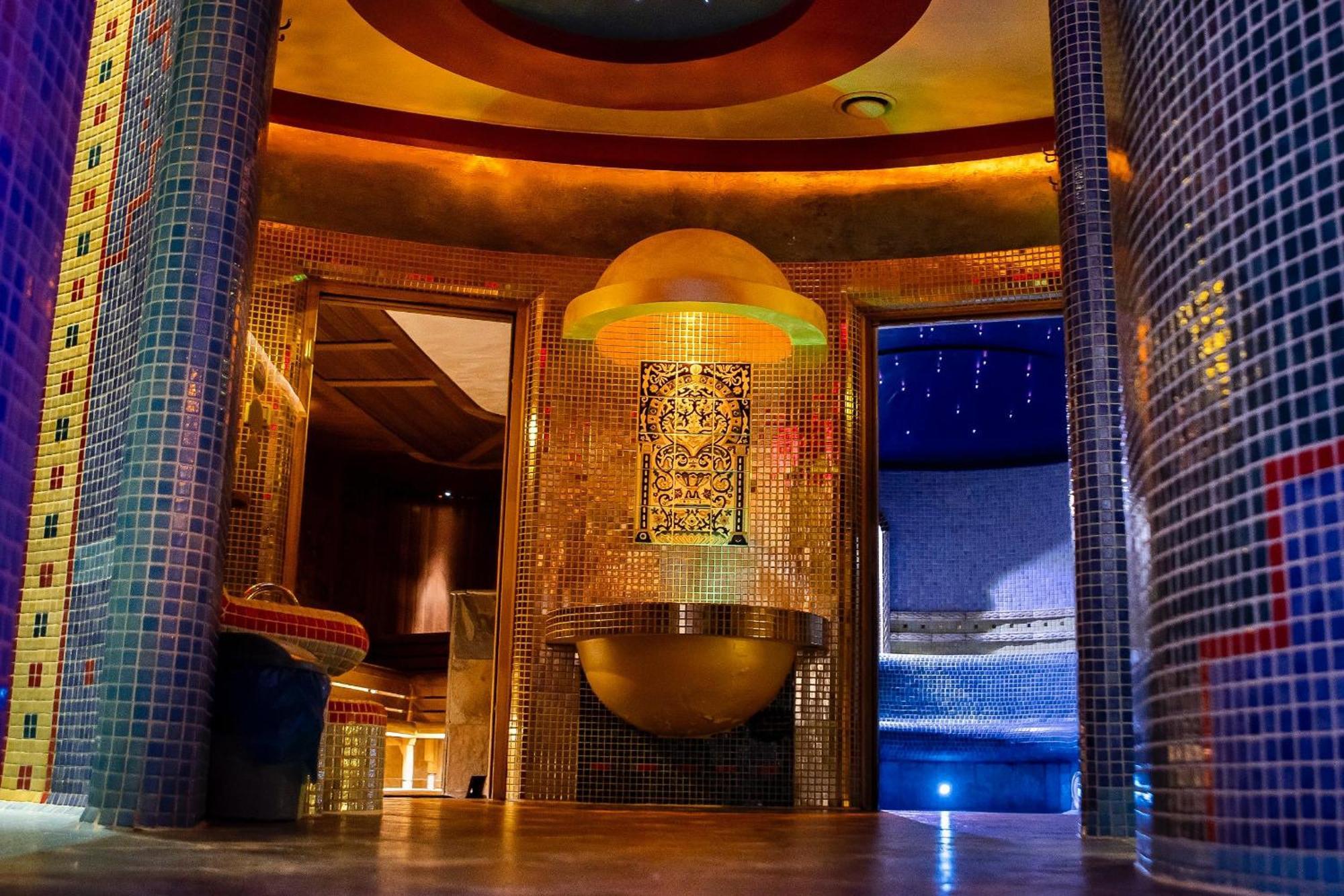 Papuga Park Hotel Wellness Marrakesz & Spa ビエルスコ・ビアバ エクステリア 写真